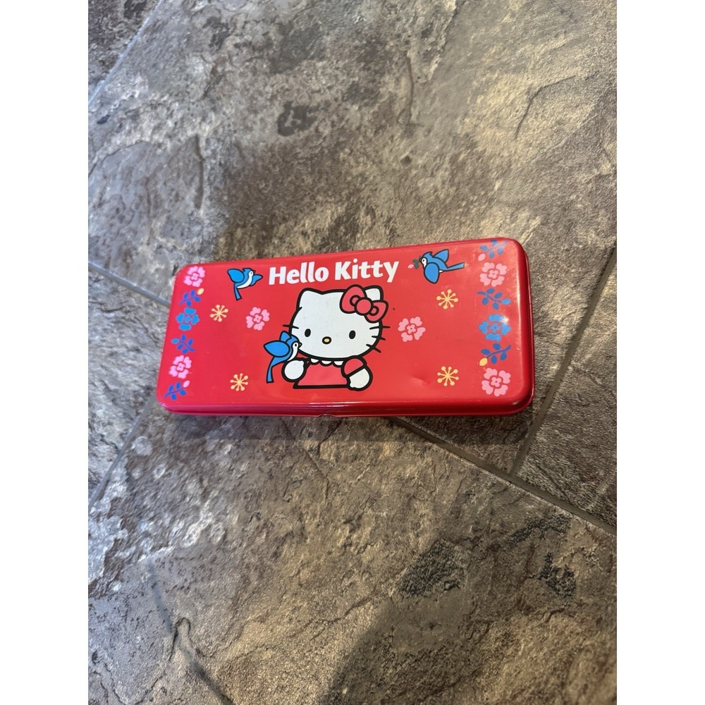 Rare Vintage Y2K Metal Hello Kitty Red Pencil Box Case‎ Sanrio 2001 With pencils